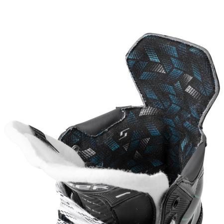 Коньки BAUER SUPREME S26 F30 SR